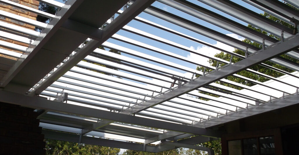 How to adjust louvre awnings in different seasons 3 Blog Article 10 May