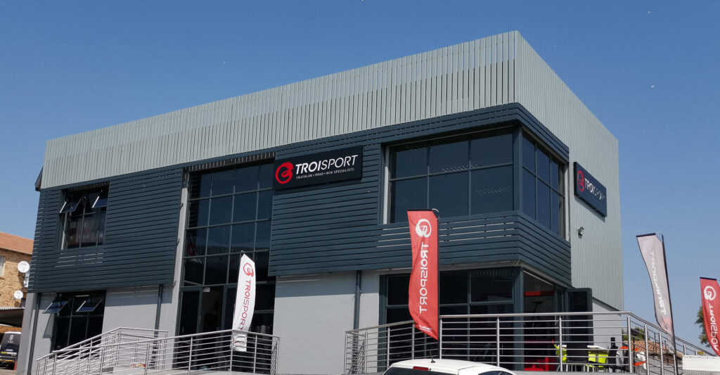 Update your commercial building with a facade renovation 3 Blog Article March 13